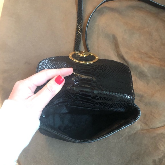 Michael kors cross body bag - Picture 3 of 4